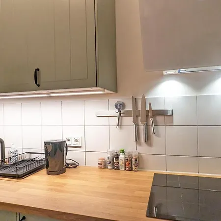Apartment Allroom Modernes In Nur 20 Minuten Nach Muenchen Unterschleissheim