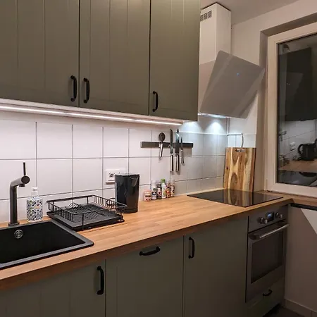 Apartment Allroom Modernes In Nur 20 Minuten Nach Muenchen Unterschleissheim