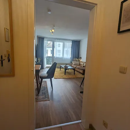 Allroom Modernes In Nur 20 Minuten Nach München * Unterschleißheim