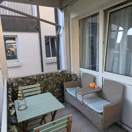 Apartment Allroom Modernes In Nur 20 Minuten Nach München