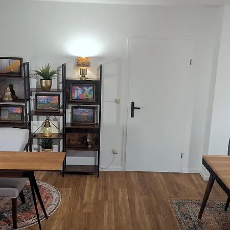 Allroom Modernes In Nur 20 Minuten Nach München * Unterschleißheim