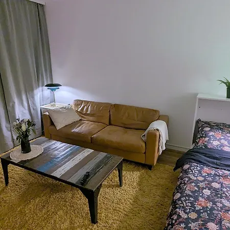 Allroom Modernes In Nur 20 Minuten Nach München Unterschleißheim